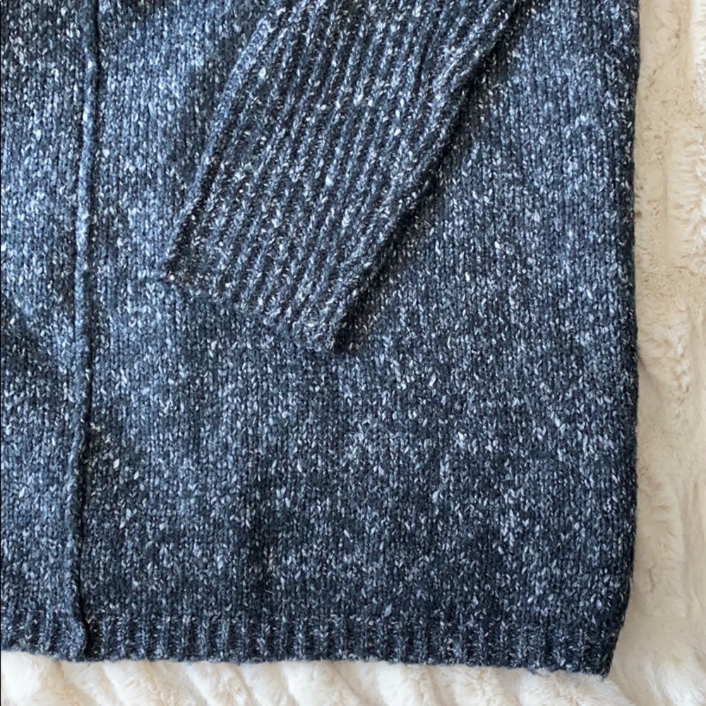 Donated - Picture 4 of 6